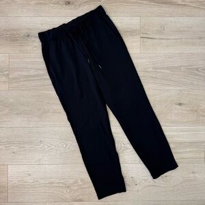 Lululemon Black On the Fly 7/8 Pant